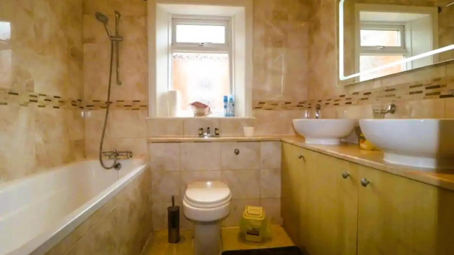 Sherbourne Retreat - 4 Bedroom House In Blackpool United Kingdom